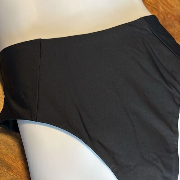 KEYLOWS CUT OUT SIDE TIE BLACK MONOKINI medium - Picture 2 of 6